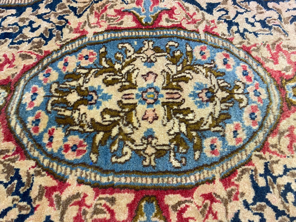 8 x 10.5 Semi-Antique Classic Persian Kerman Rug #PIX-11742