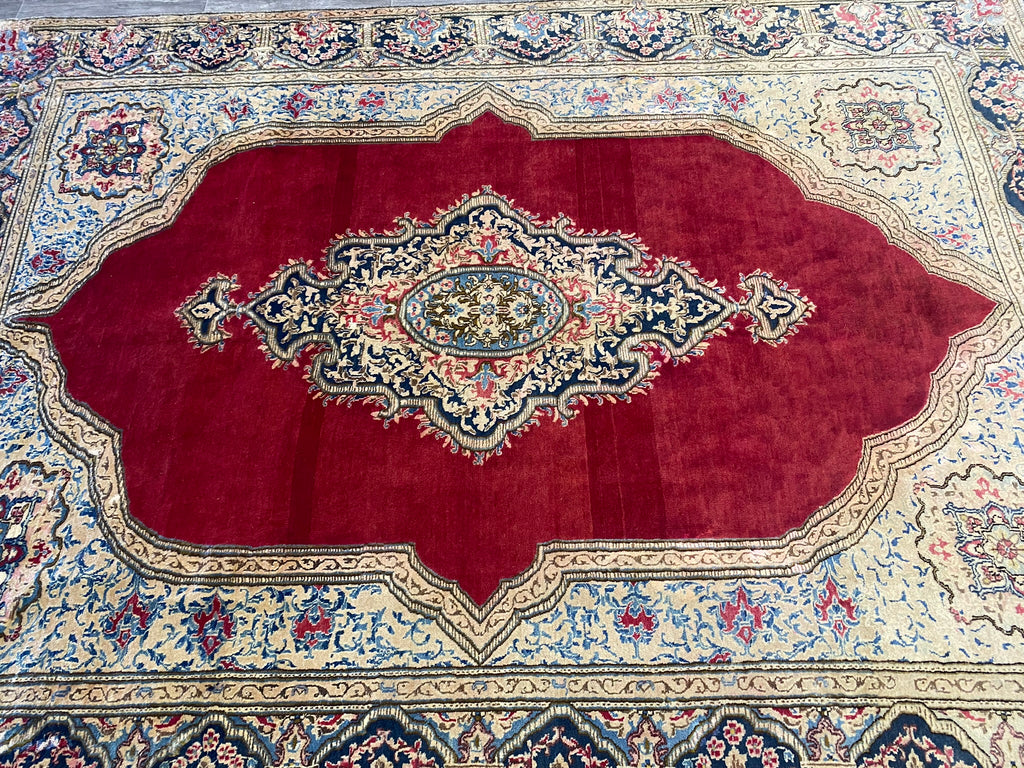 8 x 10.5 Semi-Antique Classic Persian Kerman Rug #PIX-11742