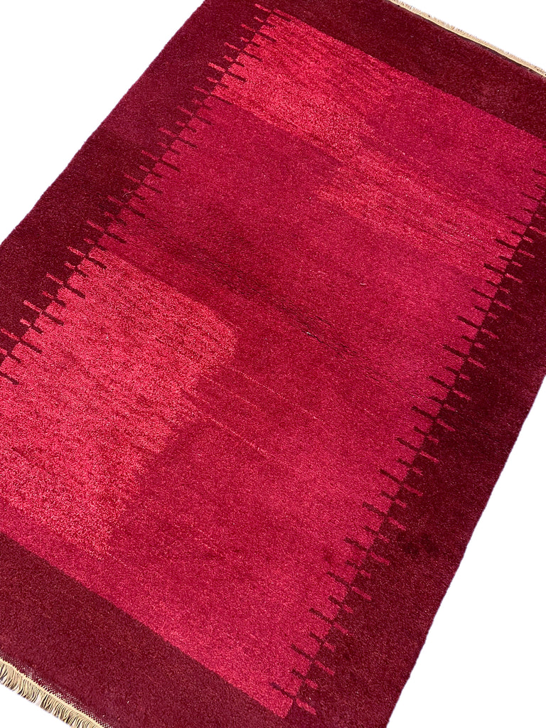 4 x 5.11 RED BURGUNDY Handmade Wool Solid Color Contemporary Gabbeh Rug #F-6744