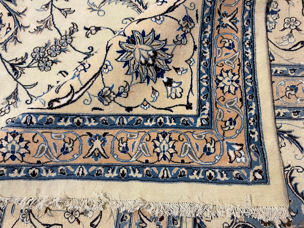 12.7 x 19.2 Authentic Persian Nain Rug Wool and Silk #PIX-122