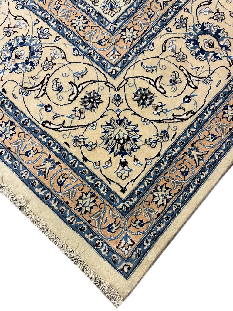 12.7 x 19.2 Authentic Persian Nain Rug Wool and Silk #PIX-122