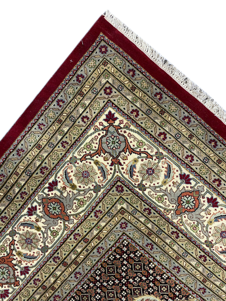 10 x 13.4 Fine Quality Wool and Silk Tabriz Mahi handmade in India Lustrous Pile Dense Weave #F-6813