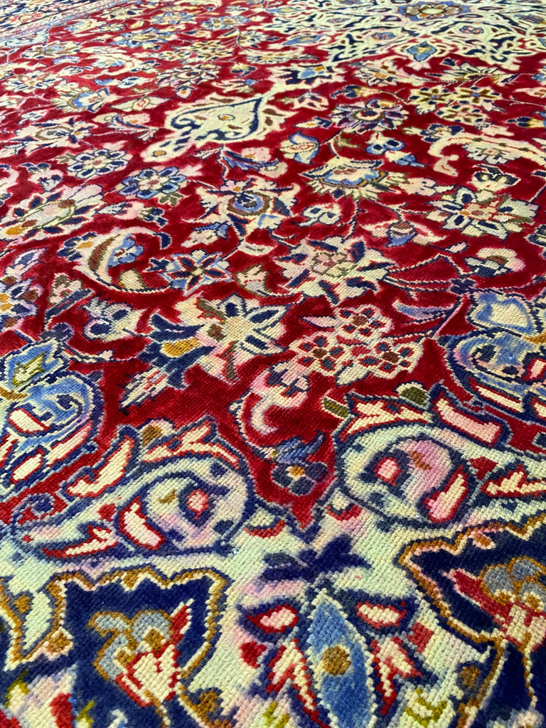 8.2 x 12.8 Genuine Persian Handmade Esfahan Wool Rug #F-6828