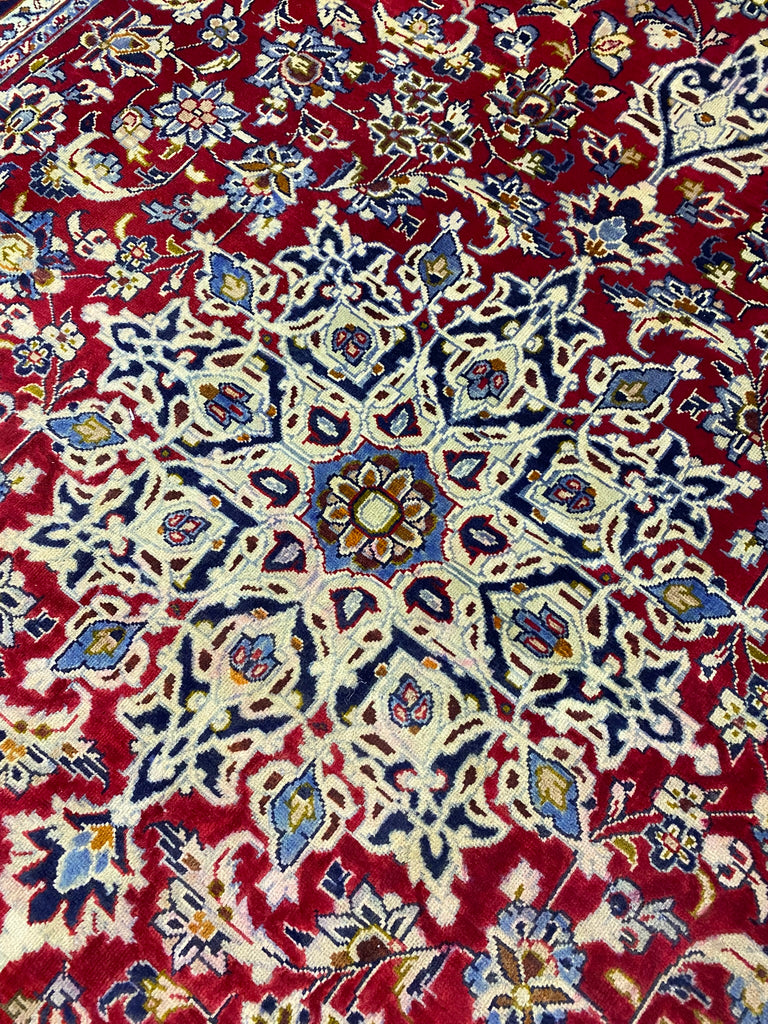 8.2 x 12.8 Genuine Persian Handmade Esfahan Wool Rug #F-6828