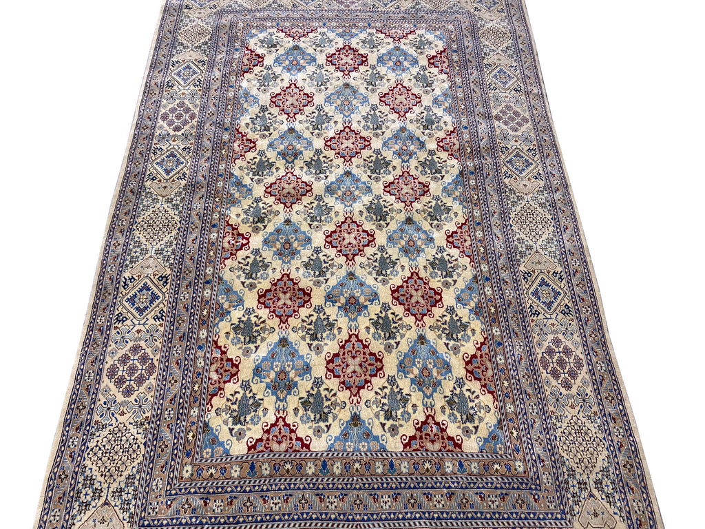 5.2 x 8.7 Fine Persian Nain Rug Wool and Silk Geometric #PIX-15878