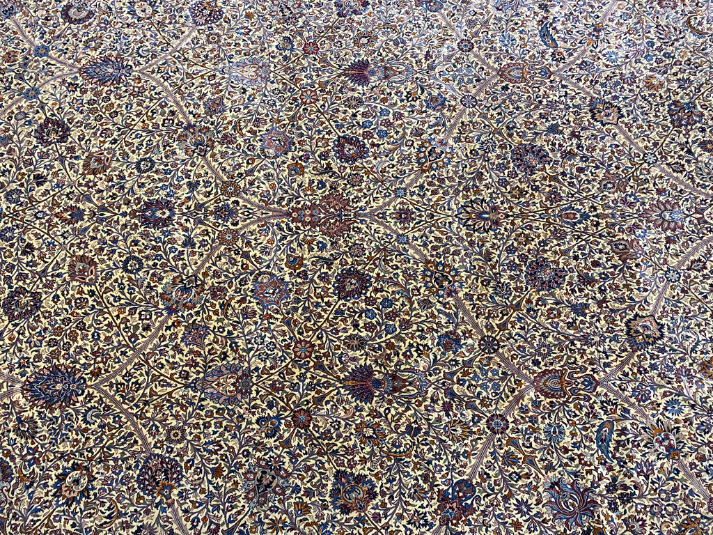 10 x 14.8 Super Fine Weave Quality Wool  Lavar Rug #F-6855