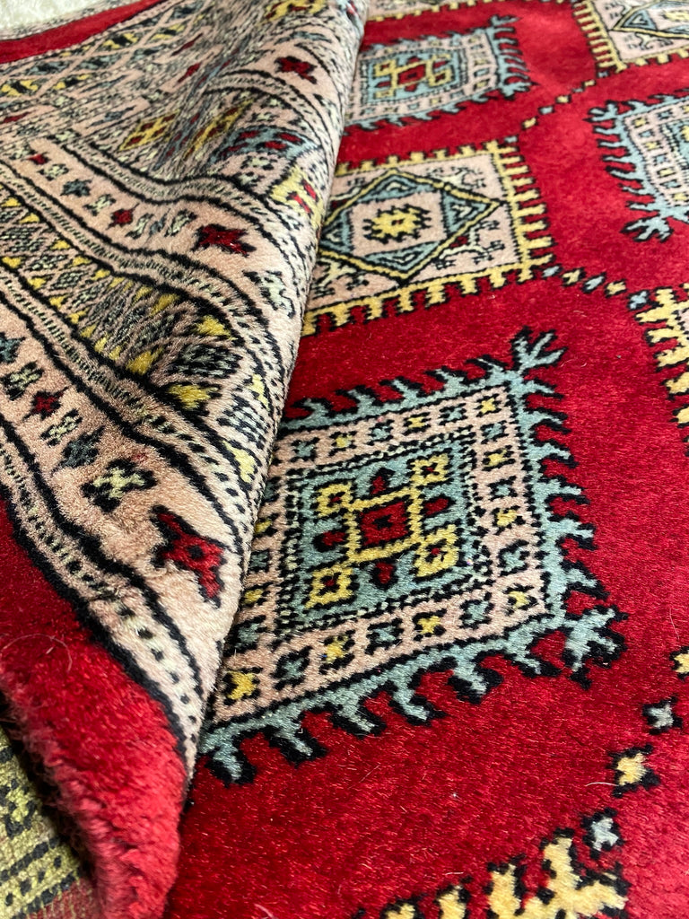 6 x 9.4 Handmade Pakistan Jaldar Bokara Wool Rug  #F-6865