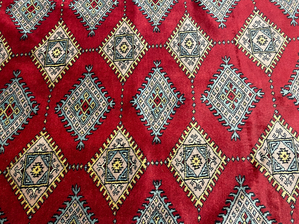 6 x 9.4 Handmade Pakistan Jaldar Bokara Wool Rug  #F-6865