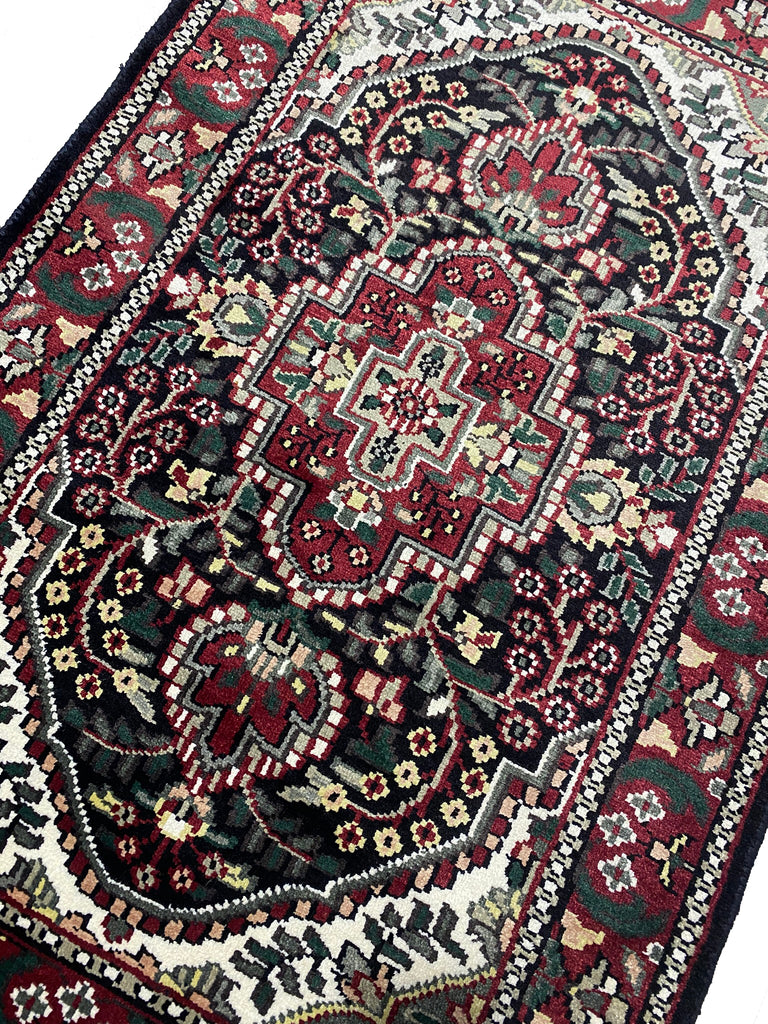 1.11 x 3  New Handmade Rug Black Bamboo Silk  #F-6870