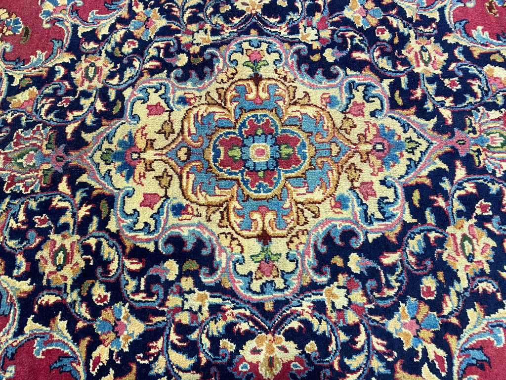 9.9 x 11.7 Genuine SIGNED Persian Handmade  Wool Rug  #F-6881