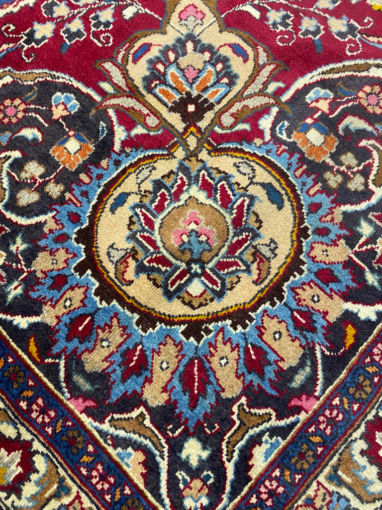 9.9 x 13.0 SIGNED Persian Handmade Wool Rug  #F-6886