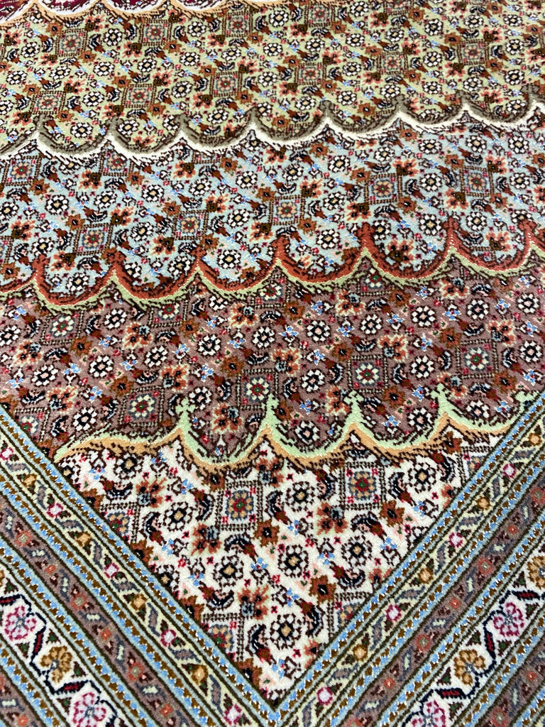 8.4 x 11.8 High Top Quality Wool and Silk Persian Tabriz Mahi Rug 400 KPSI #F-6904