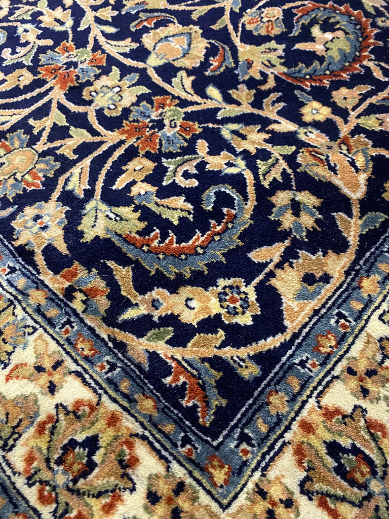 2.7 x 13 Hand-knotted Persian Area Rug 14947