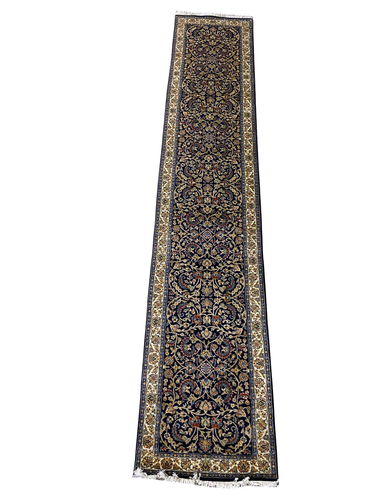 2.7 x 13 Hand-knotted Persian Area Rug 14947