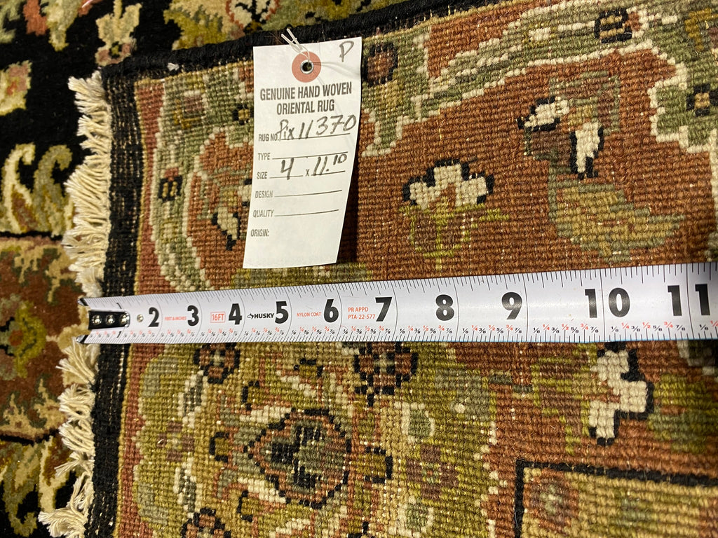 4 x 11.10 Black Luxurious Wool Material Hand-knotted Agra Rug 11370