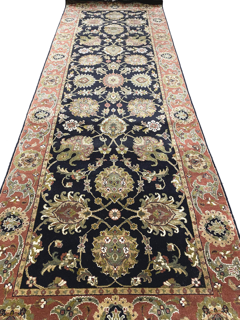 4 x 11.10 Black Luxurious Wool Material Hand-knotted Agra Rug 11370