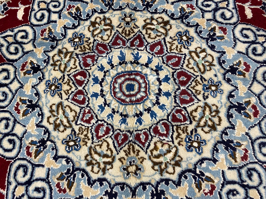 6.5 x 10 Authentic Persian Nain Rug Wool and Silk Fine Weave IRAN #F-6953