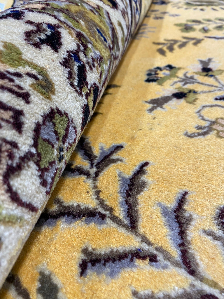 5.8 x 5.8 Square Handmade Wool Rug #F-4024