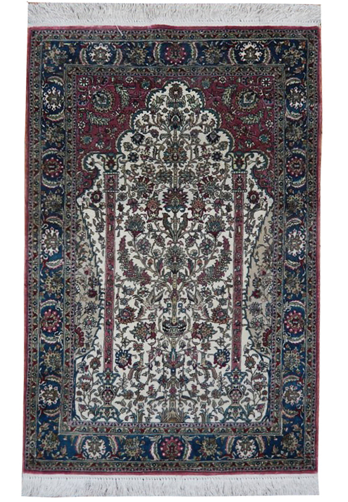 Fine-Silk-Hand-knotted-Rug.jpg