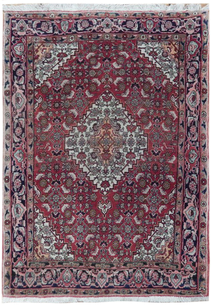 4 x 5.5 Classic Persian Pattern Decorative Wool Rug 