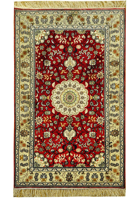 Luxurious-Hand-Knotted-Silk-Rug.jpg 