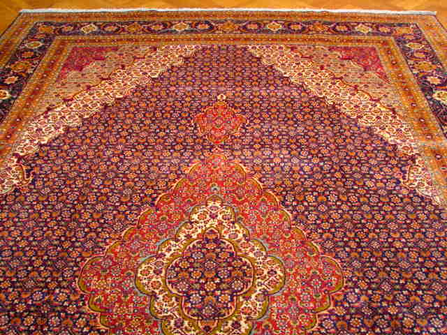 9.5 x 14 Antique Persian Tabriz Rug #PIX-6334