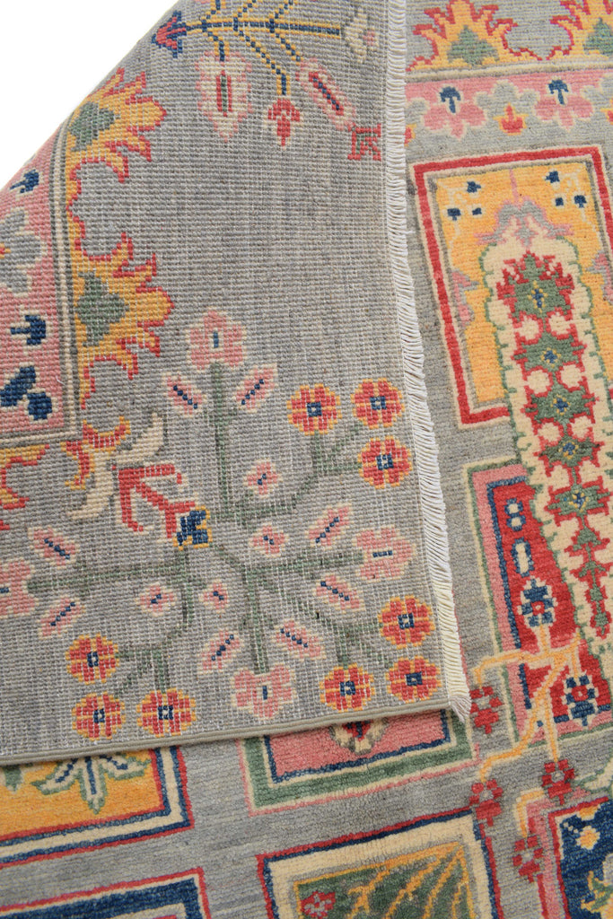 8.4 x 9.11 Kazak Center Medallion Handmade Rug #S1175