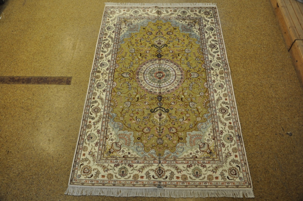 5 x 8 Classic Hand-Knotted Golden Rug Raised Silk Pile #PIX-27420