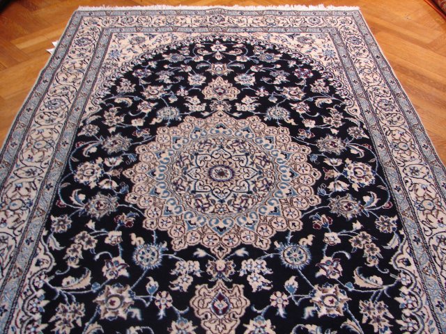 5 x 8 signed Authentic Persian Nain Rug Wool and Silk Iran #PIX-9486