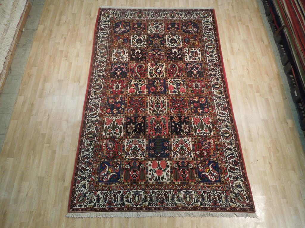 6.9 x 10.7 Persian Bakhtiar Garden Rug #PIX-18135