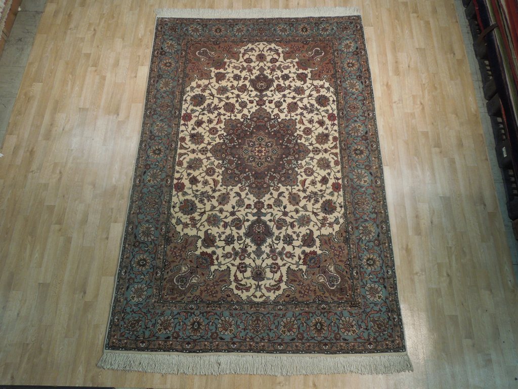 6 x 9 Persian Quality 400 KPSI Wool and Silk Tabriz Rug #PIX-18143