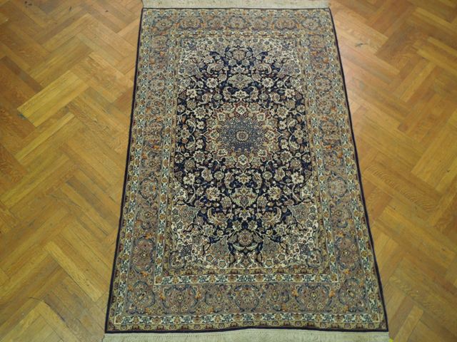 5.2 x 7.9 Authentic Persian Esfahan Rug Wool and Silk #PIX-16693