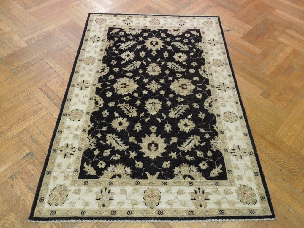 4 x 6 Black Premium Persian Traditional Woo Hamadan Rug