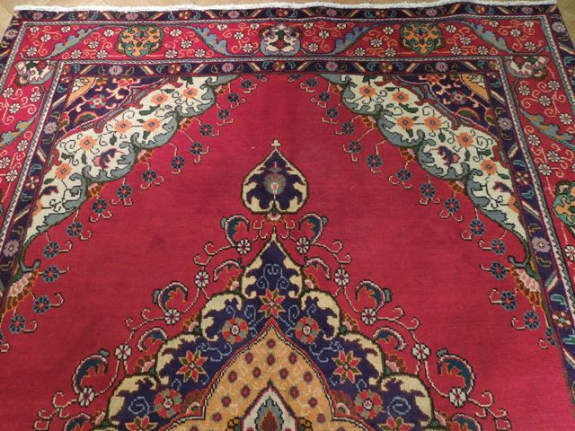 6.7 x 9.6 Persian Tabriz Rug Open Field #PIX-15490