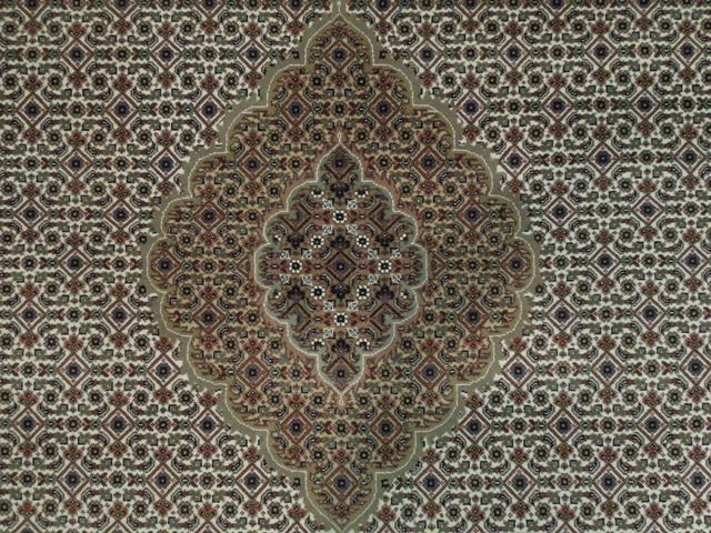 7 Feet ROUND Wool and Silk Tabriz Mahi Hand-knotted Rug 6.8 x 6.8 #PIX-15784