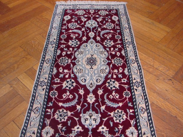 2 x 4.8 Persian Nain Rug #PIX-9642