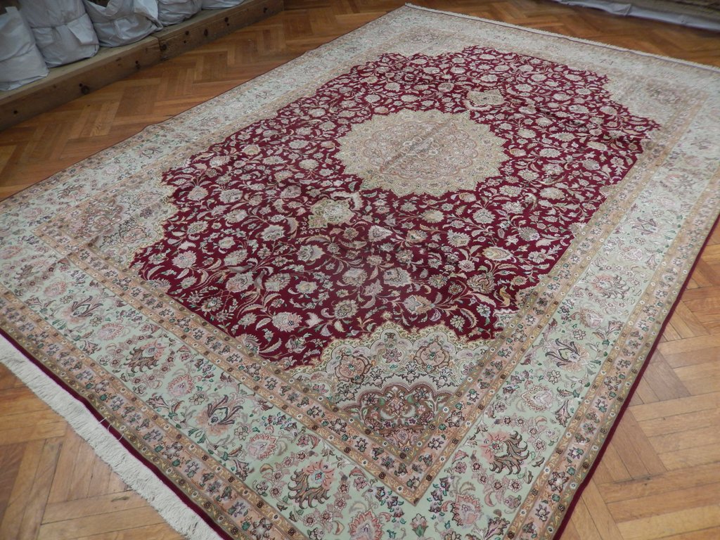 9.9 x 13.7 High Quality Authentic Persian Tabriz Rug Handmade Iran Wool and Silk 400 KPSI PIX-21914