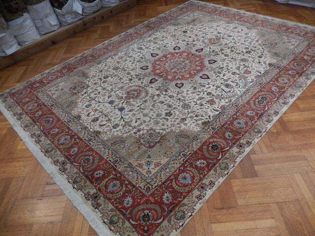 9.9 x 13.6 Wool & Silk Persian Tabriz Rug #PIX-21909