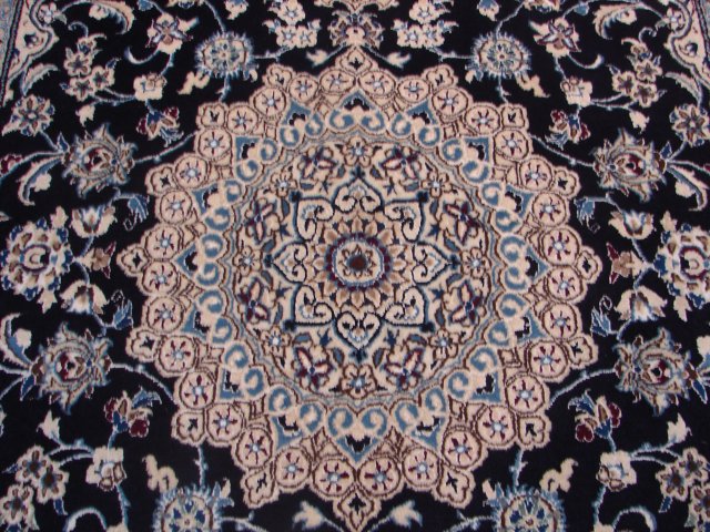 5 x 8 signed Authentic Persian Nain Rug Wool and Silk Iran #PIX-9486