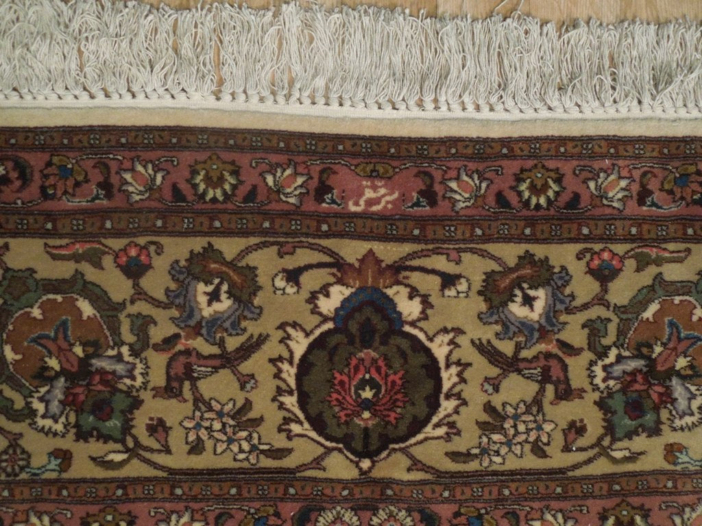 8.1 x 9.9 Authentic Persian Tabriz Iran Wool and Silk Rug KPSI 400 #PIX-18230