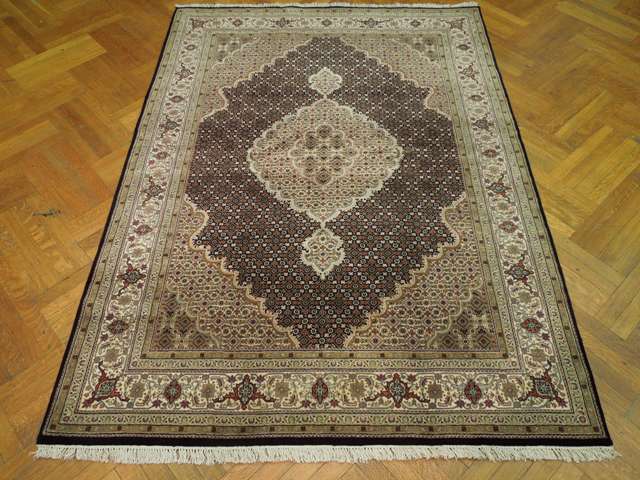 5.8 x 7.9 Traditional Wool Silk Handmade Mahi Tabriz Rug Black #PIX-16797