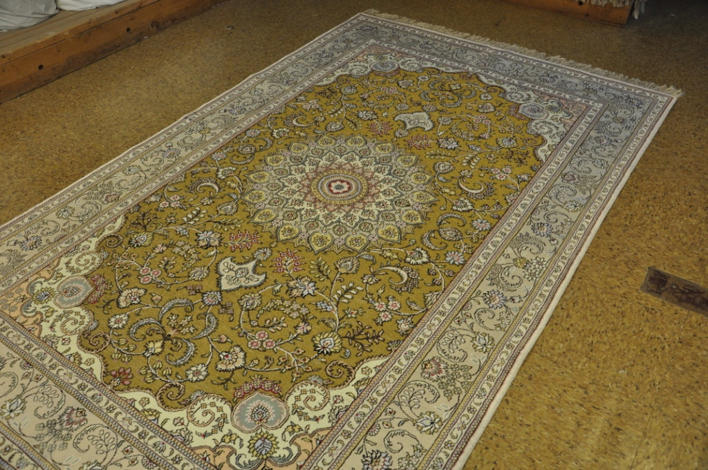 5 x 8 Hand-Knotted Silk Rug Gold Raised Pile Unique Carpet #PIX-27437