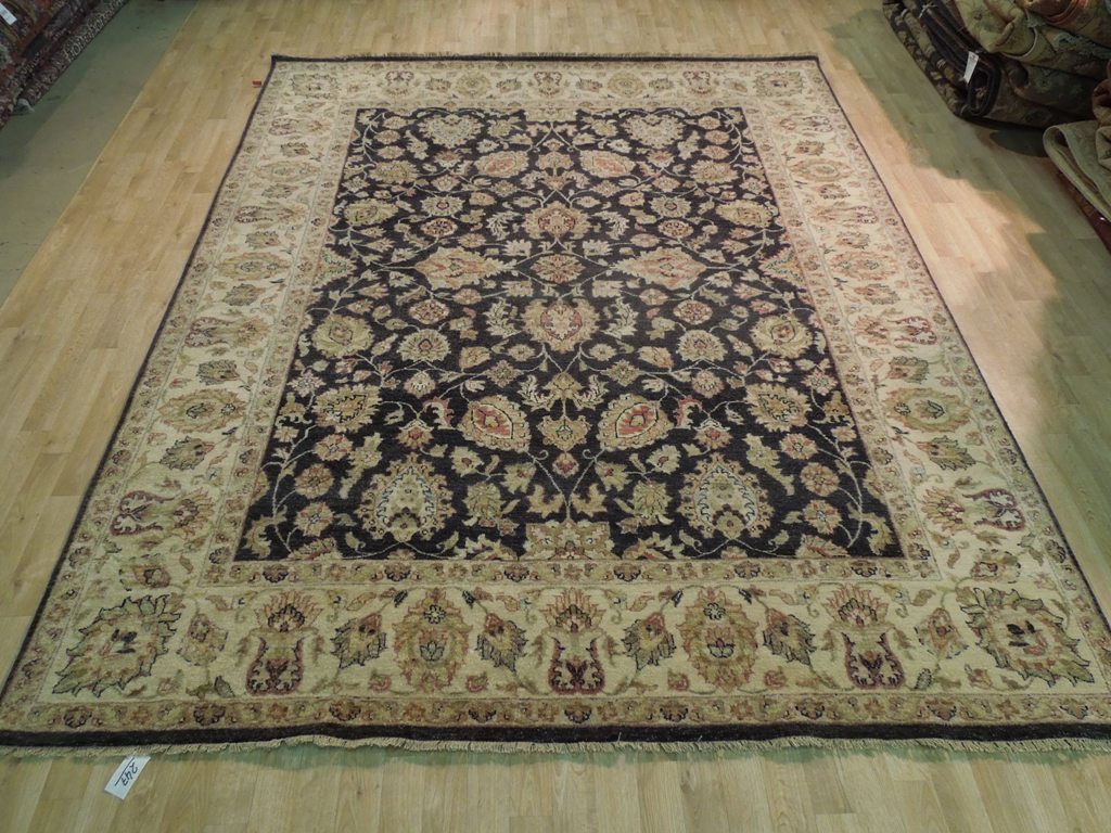 8 x 10 Charcoal Black Natural Wool Hand-Knotted Agra Rug #B-72573