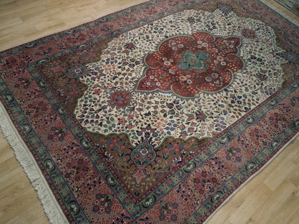 6.5 x 10 Iran Tabriz Rug Wool and Silk 400 Kpsi #PIX-18141