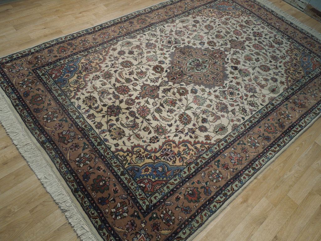 6 x 9 Fine Genuine Persian Tabriz Rug Wool and Silk 400 KPSI #PIX-18138