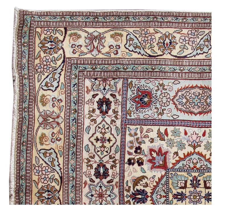 6.7 x 6.9 Persian Tabriz Tabatabai Iran #B-80606