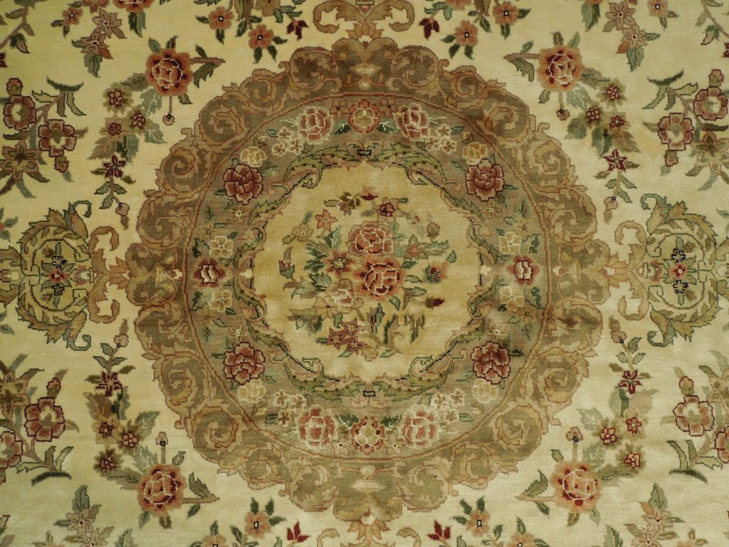8.0 x 8.0 Feet ROUND Fine Handmade Wool and Silk Rug#PIX-20921