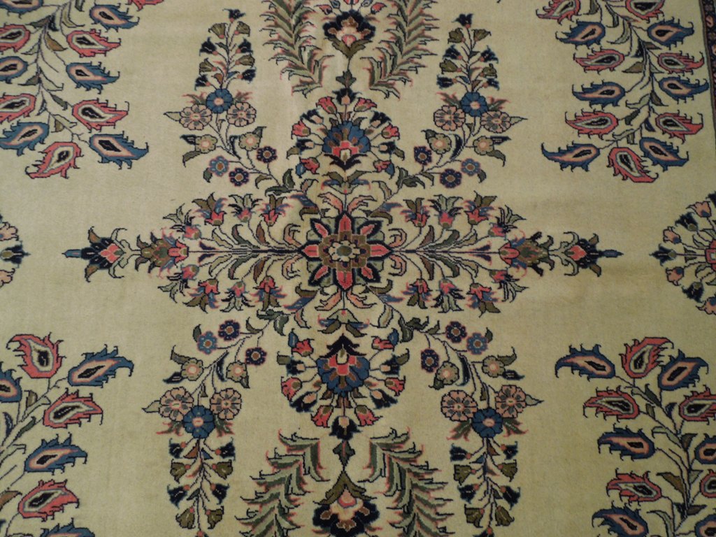 6.10 x 7.7 SQUARE Persian Sarouk Rug #B-72433
