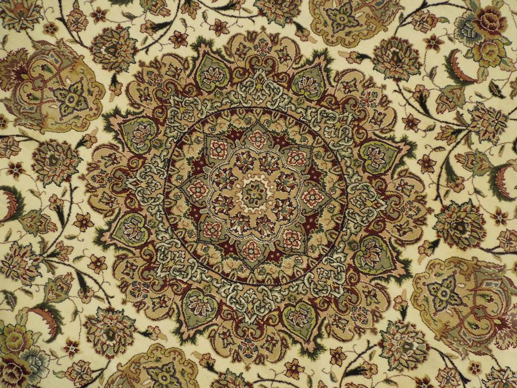 8 x 8 Quality Wool and Silk handmade Rug  #PIX-20858