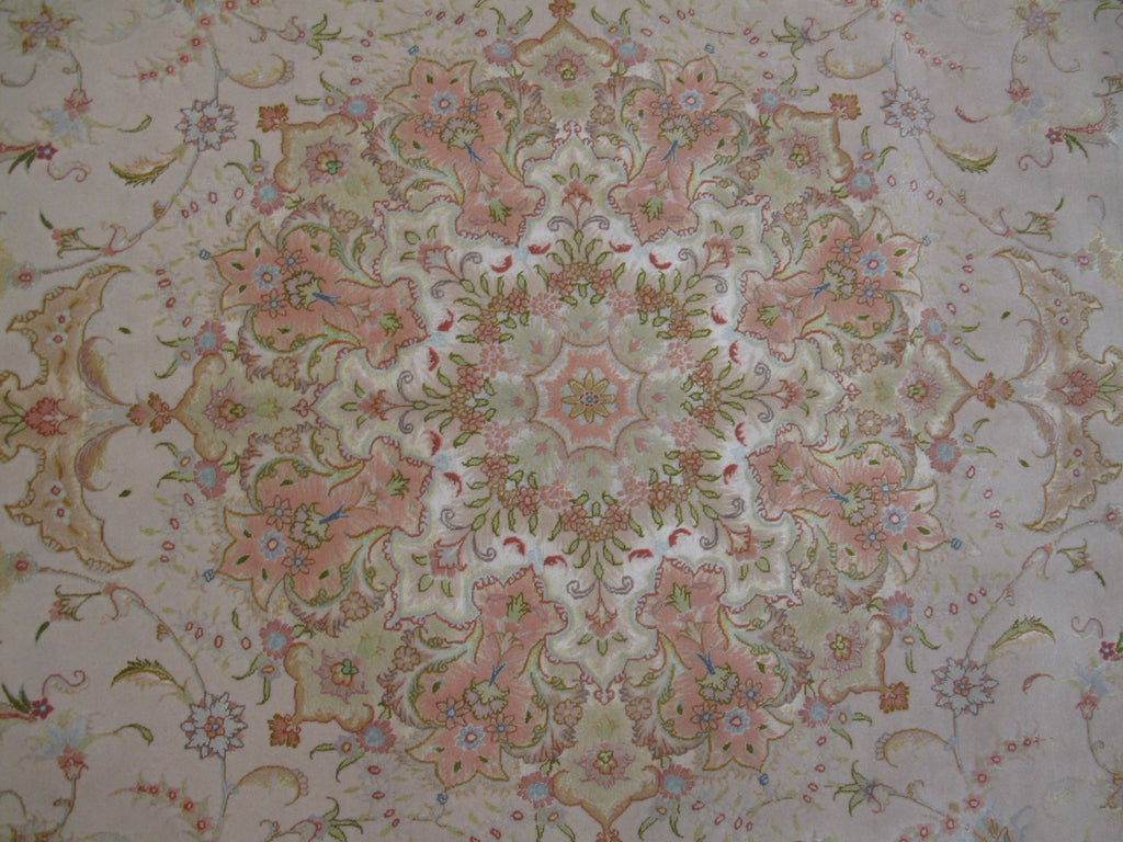 8 x 11.7 Top Quality Authentic Persian Rabriz Rug Wool and Silk 500 KPSI #PIX-29297